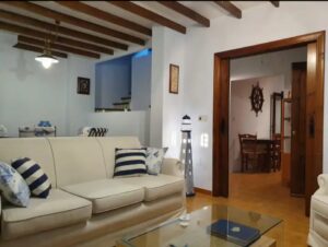 Casa Marinera En El Puerto Deportivo Tomas Maestre