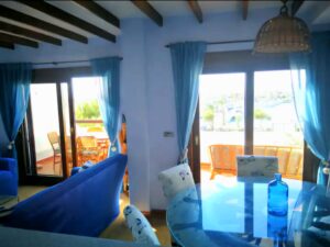 Casa Marinera En El Puerto Deportivo Tomas Maestre