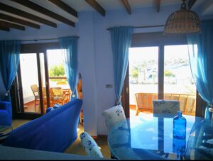 Casa Marinera En El Puerto Deportivo Tomas Maestre