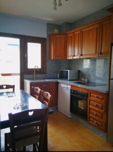 Casa Marinera En El Puerto Deportivo Tomas Maestre