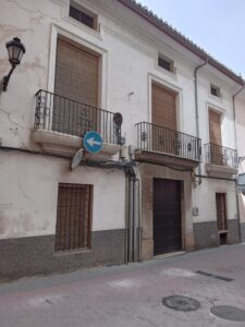 Casa Con Bodega Y Altar En Caravaca